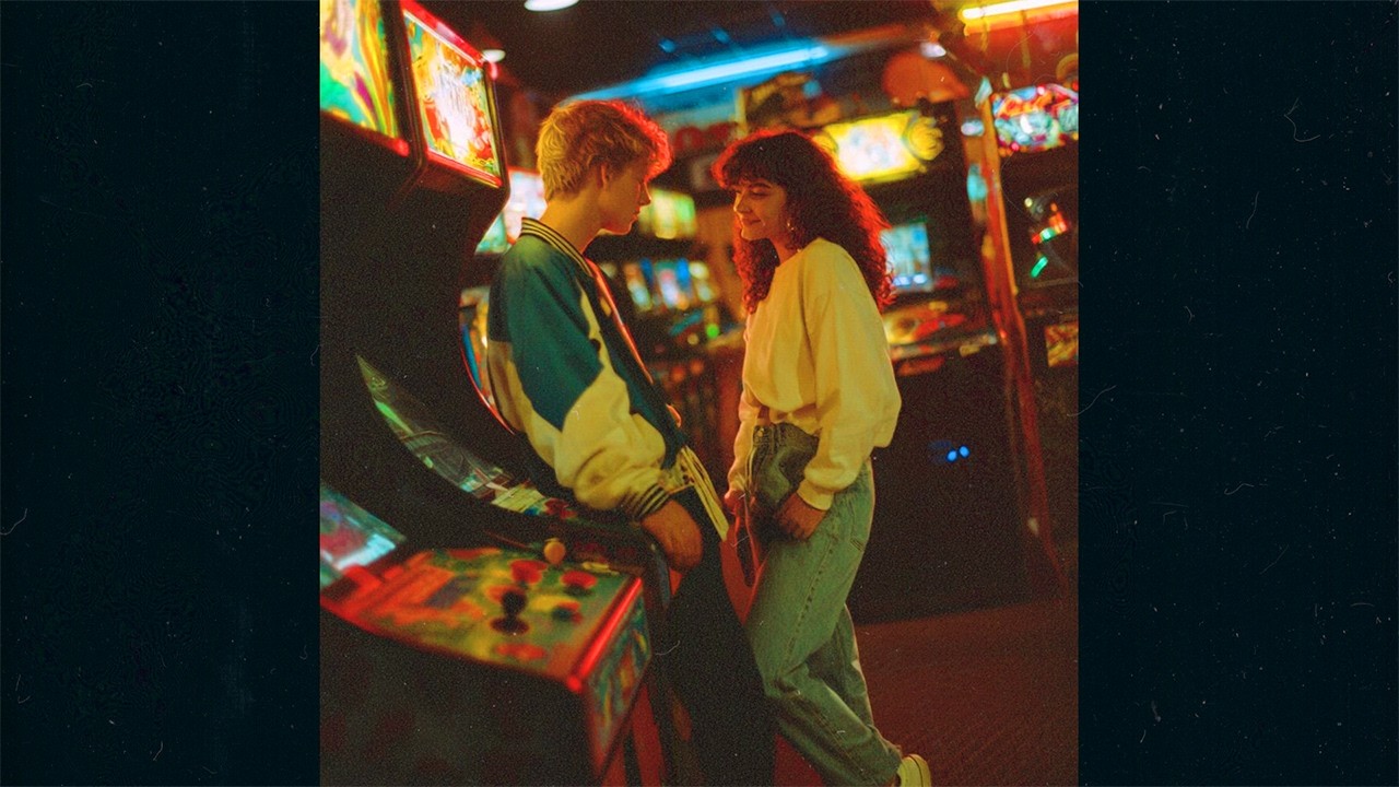 80s Pop x Synthwave Type Beat - Midnight Dance (Prod. BigBadBeats)