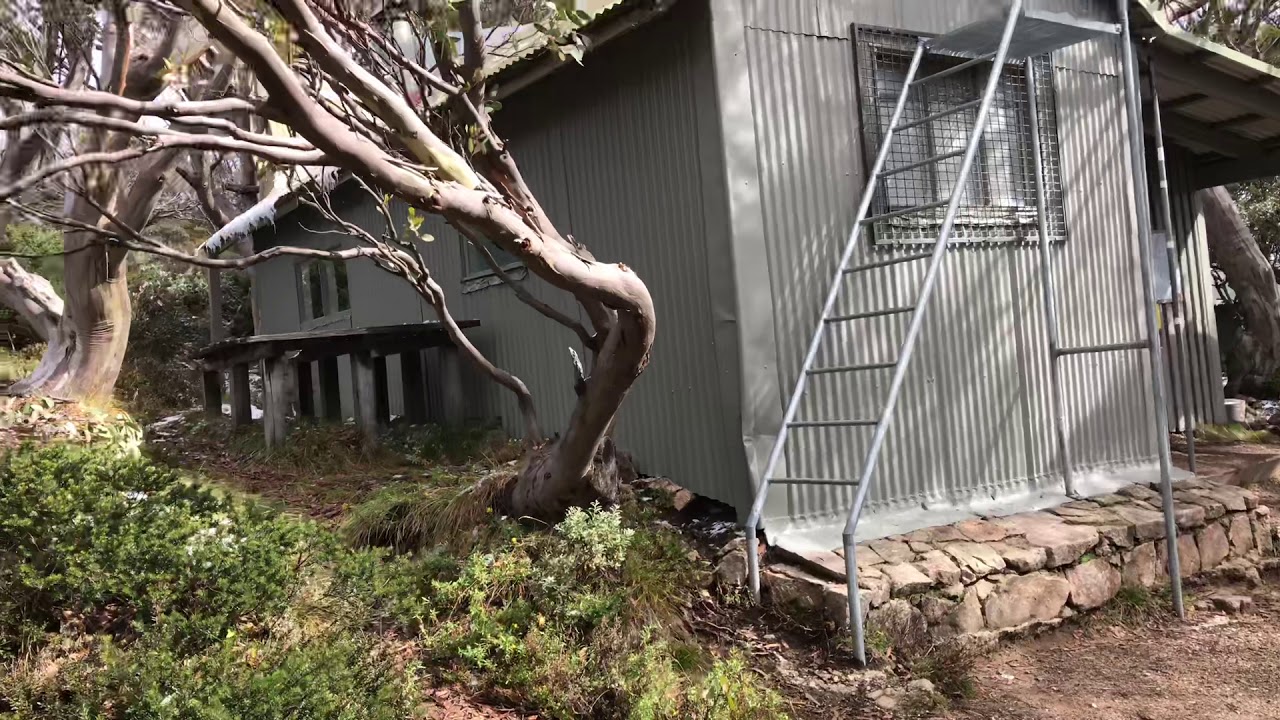 GGS Hut Geelong Grammar School hut