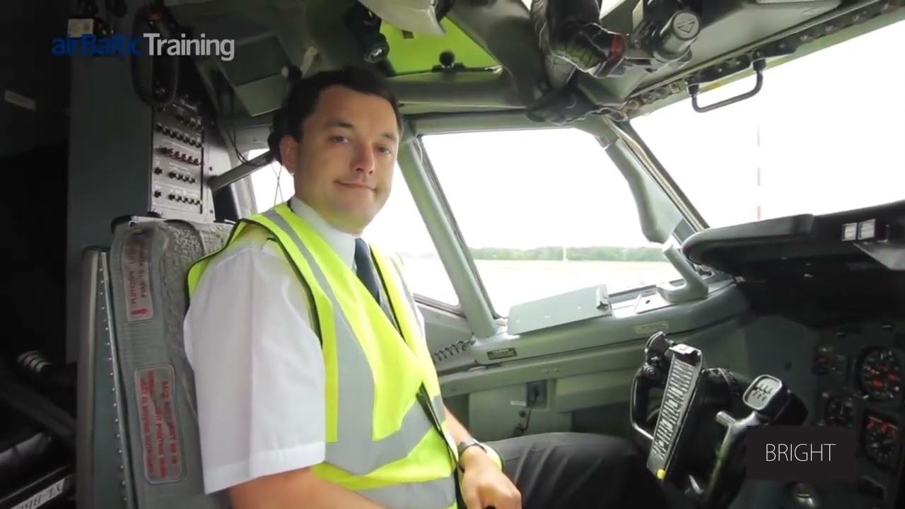 B737 CLASSIC FLIGHT DECK SLIDING WINDOW