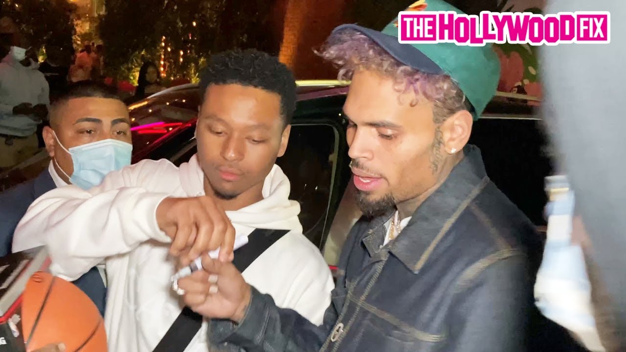 Chris Brown Signs Autographs For Fans While Leaving The Highlight Room In Hollywood 5.19.21