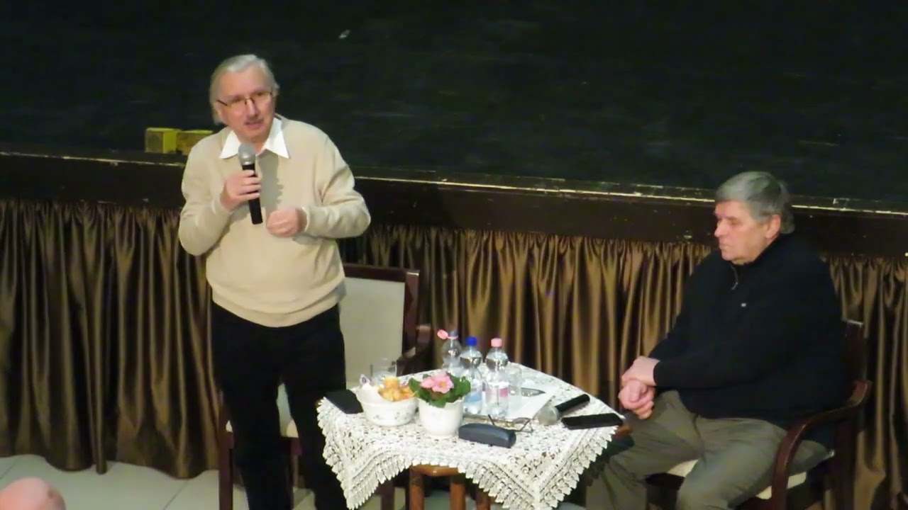 V&aacute;laszt&aacute;si F&oacute;rum Dr Lengyel L&aacute;szl&oacute; politol&oacute;gussal