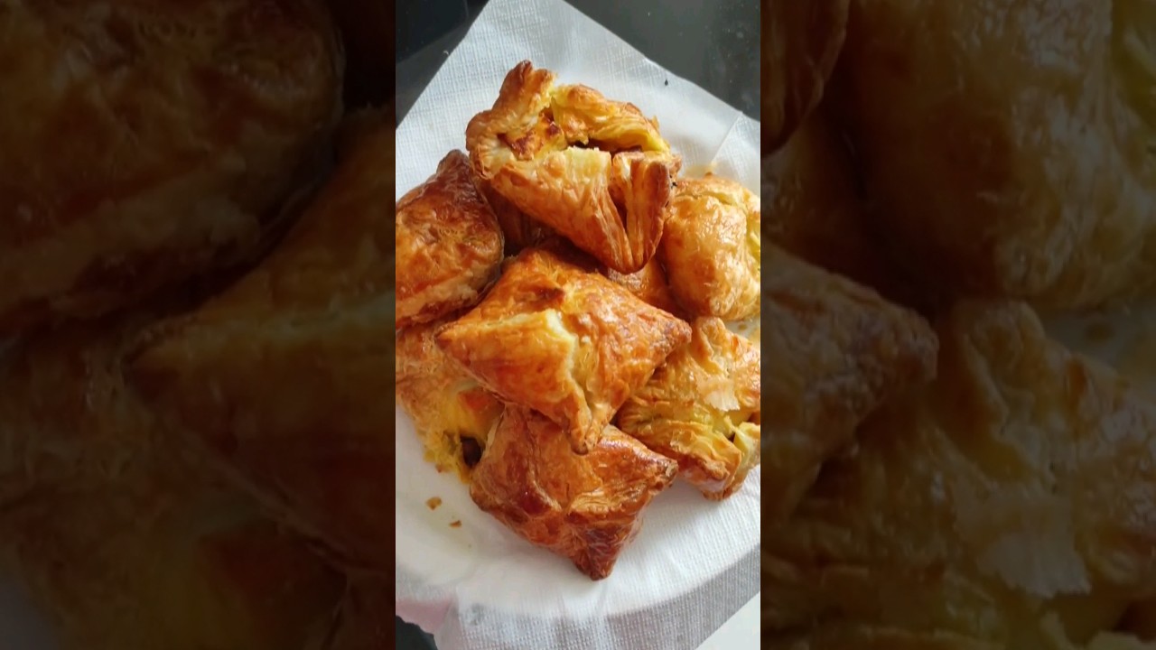 Egg puffs made in Air fryer | Mallu in Maldives #eggpuffs #shorts #cooking #viral #satisfying #asmr