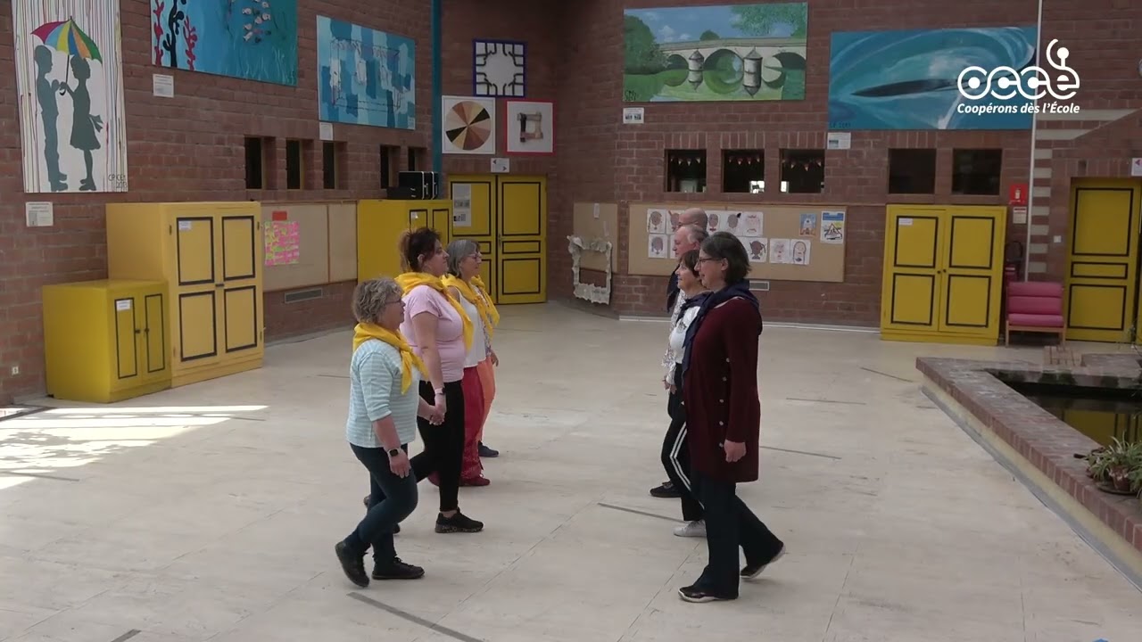 Ecoles Qui Folkent -Contredanse du Canada-C2