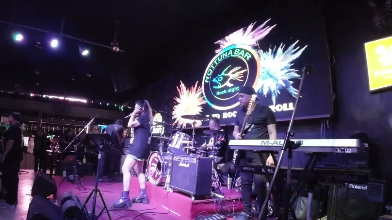 Lam Morrison's birthday - someone like you - Live Rock Performance 