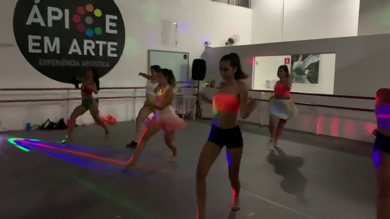 Aula de Dança -Jazz Dance - CarnaJazz na Ápice em Arte