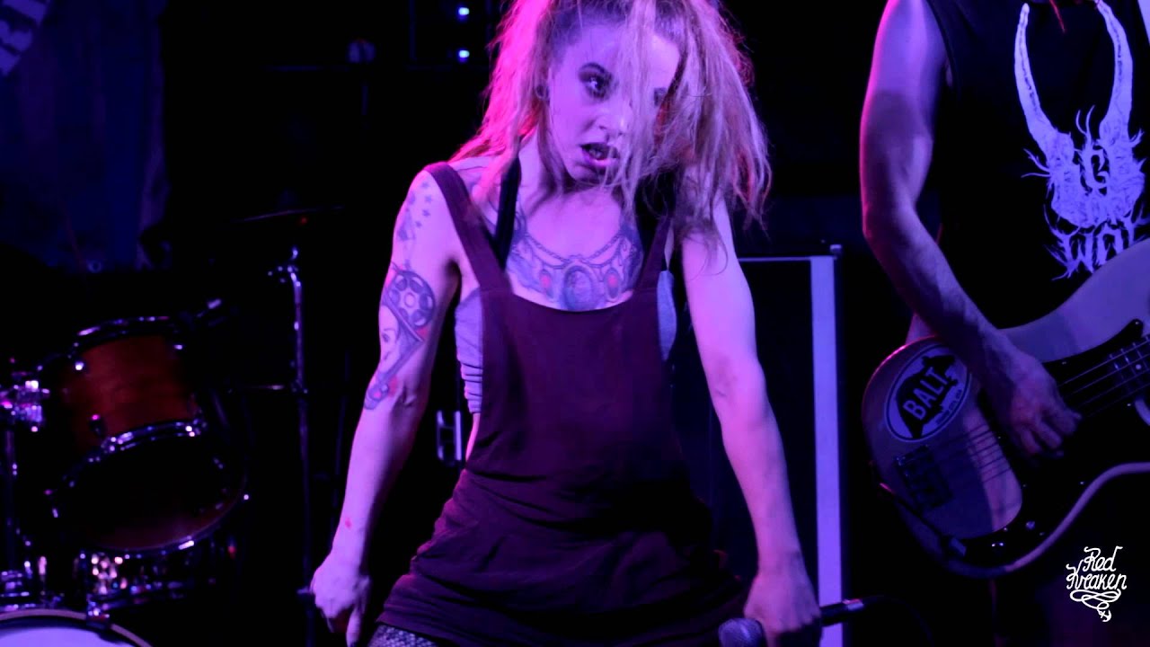Slöa Knivar live in Riga NABAKLAB