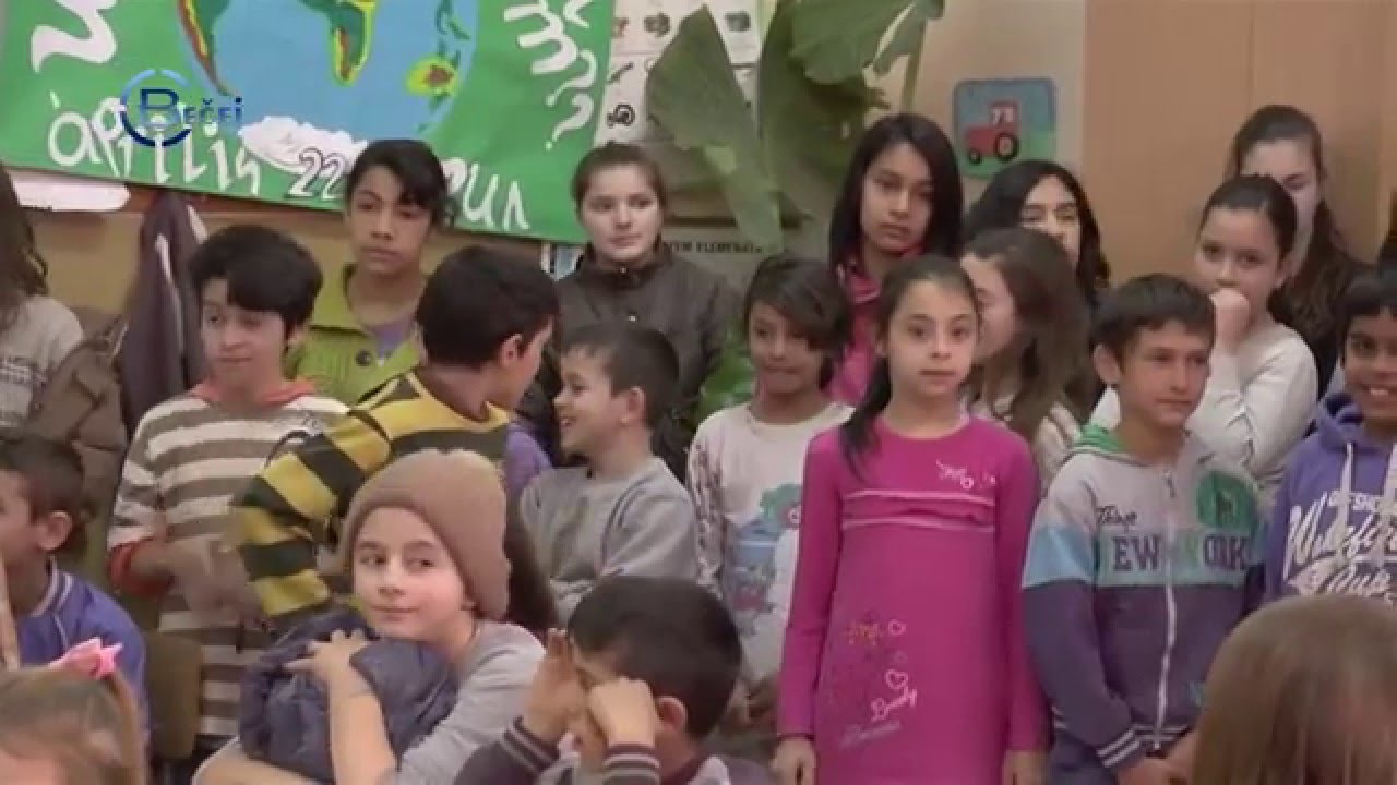 TV BEČEJ: Učenici u Bačkom Gradištu dobili udžbenike i školski pribor