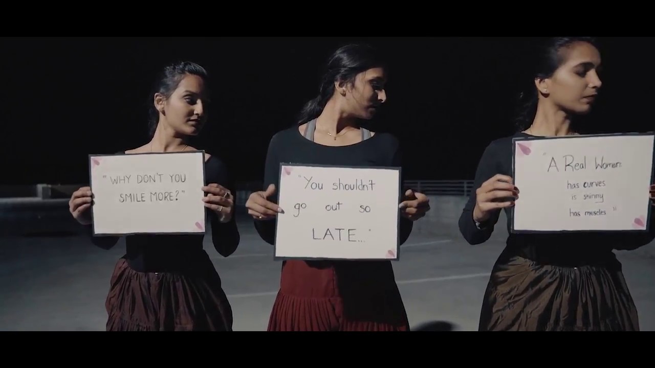 Women Empowerment: Chale Chalo