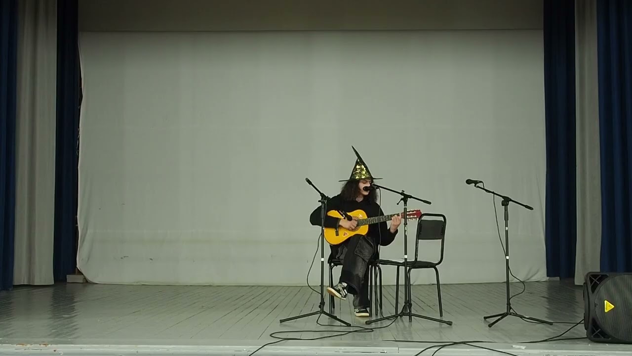 Сольная песня гр Елисеевского
