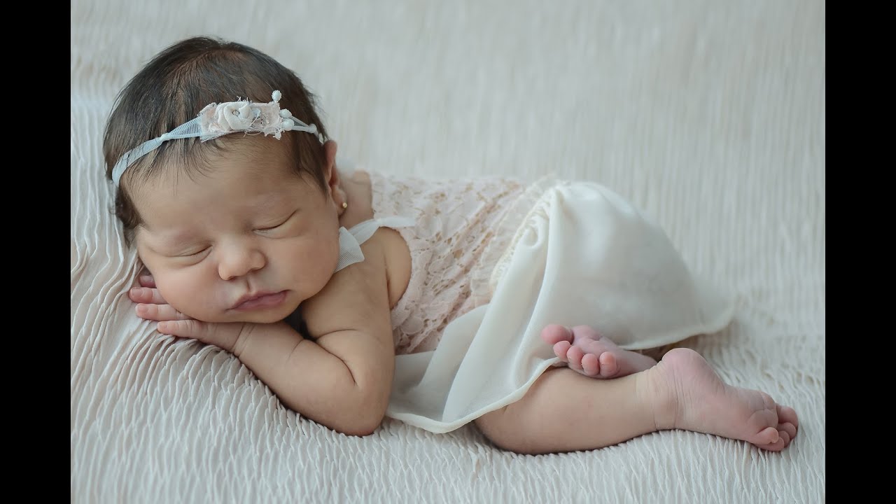 { Ensaio Newborn Laura 8 dias }