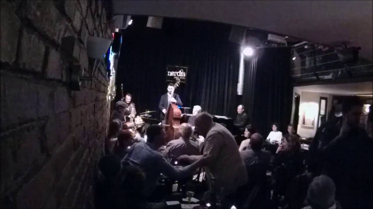 Scott Hamilton @ Nardis - Fly Me To The Moon