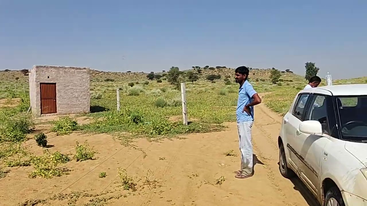 सूरतगढ़ से 3km पर 38बिघा बरानी ज़मीन मानकसर Dps सकूल के पास सौदा भाव में हो सकता है 9828631997