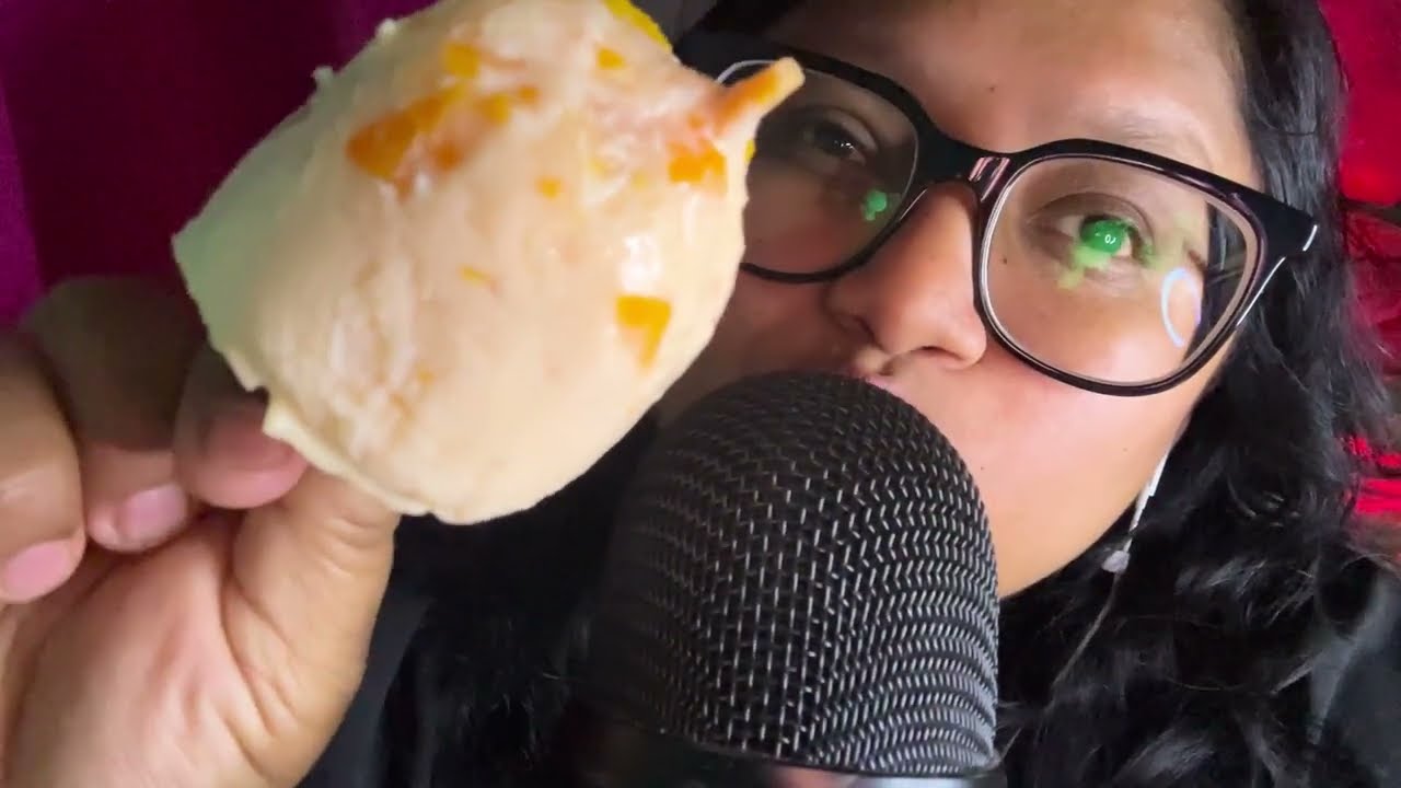 ASMR COMIENDO YOGURT CONGELADO