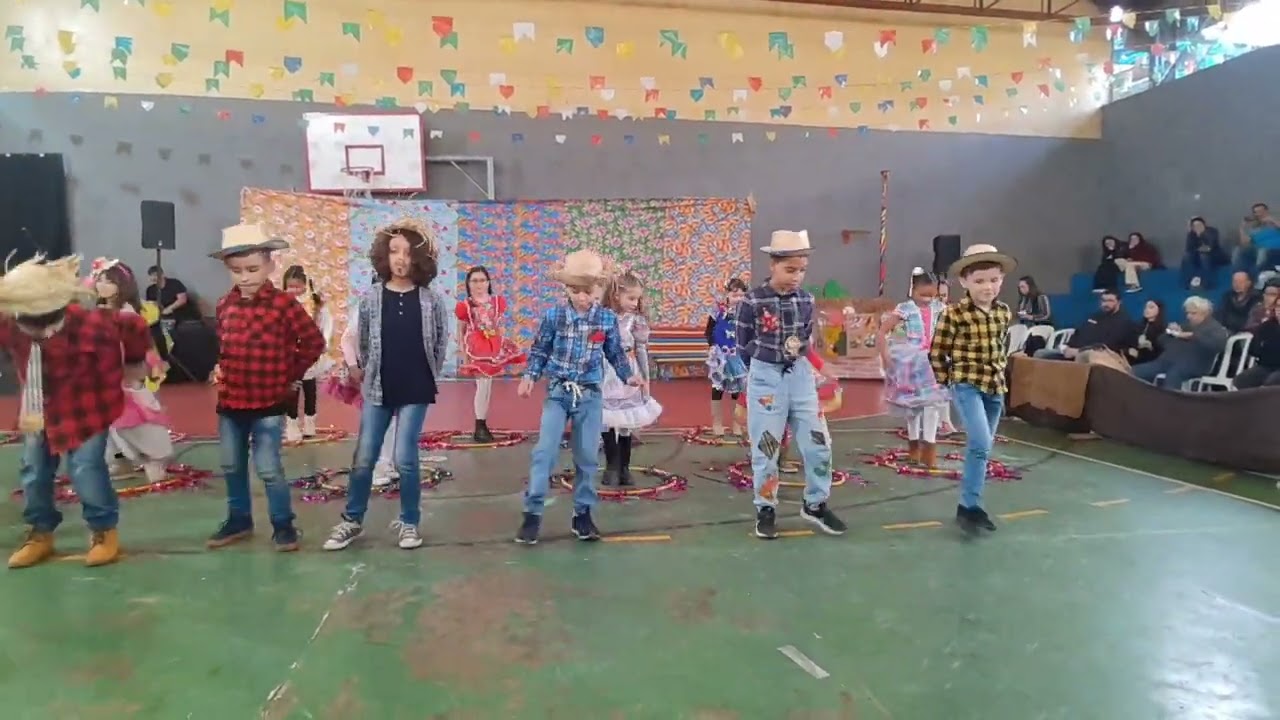 Sebastiana - Dança da turma da Beatriz na Festa Junina do Colégio Concórdia 2023