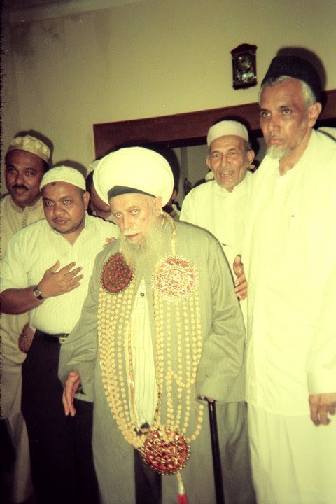 Historical meeting of Sri Lankans with Mawlana Sheikh Nazim Al Haqqani