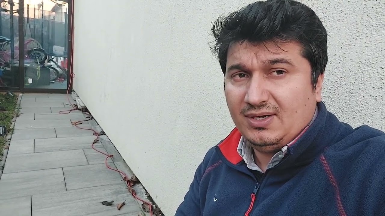 S-a decolorat pavajul după 1 an!