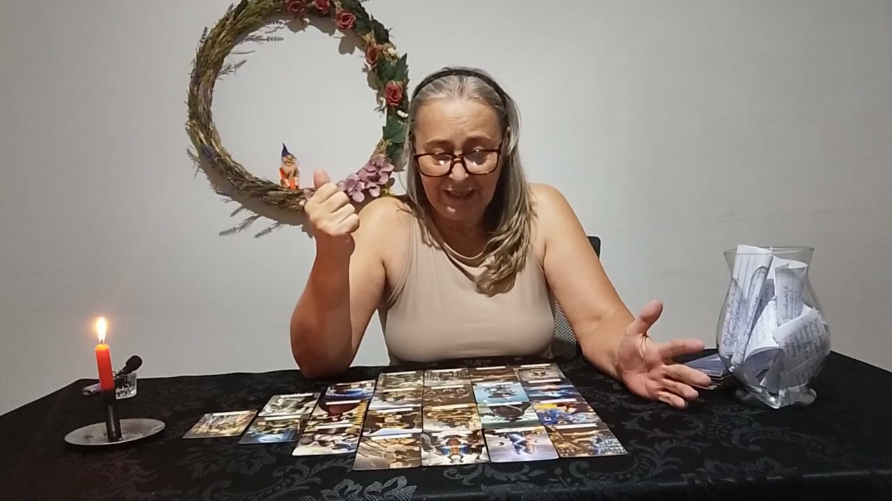 Algo muda na sua vida profissional e muda para melhor #tarot #tarotreading 