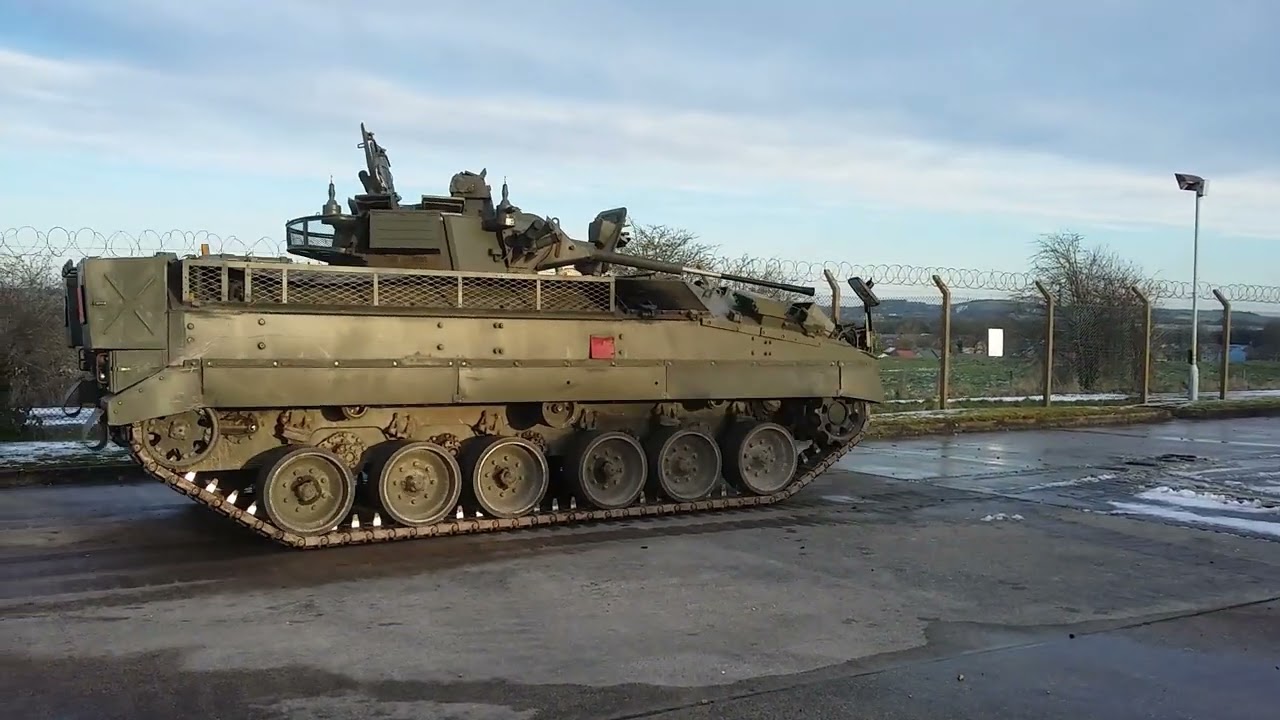 Vehicles of the British Army (pure engine sounds-Challenger-Warrior-CrARRV-SVR-AS90-SV)
