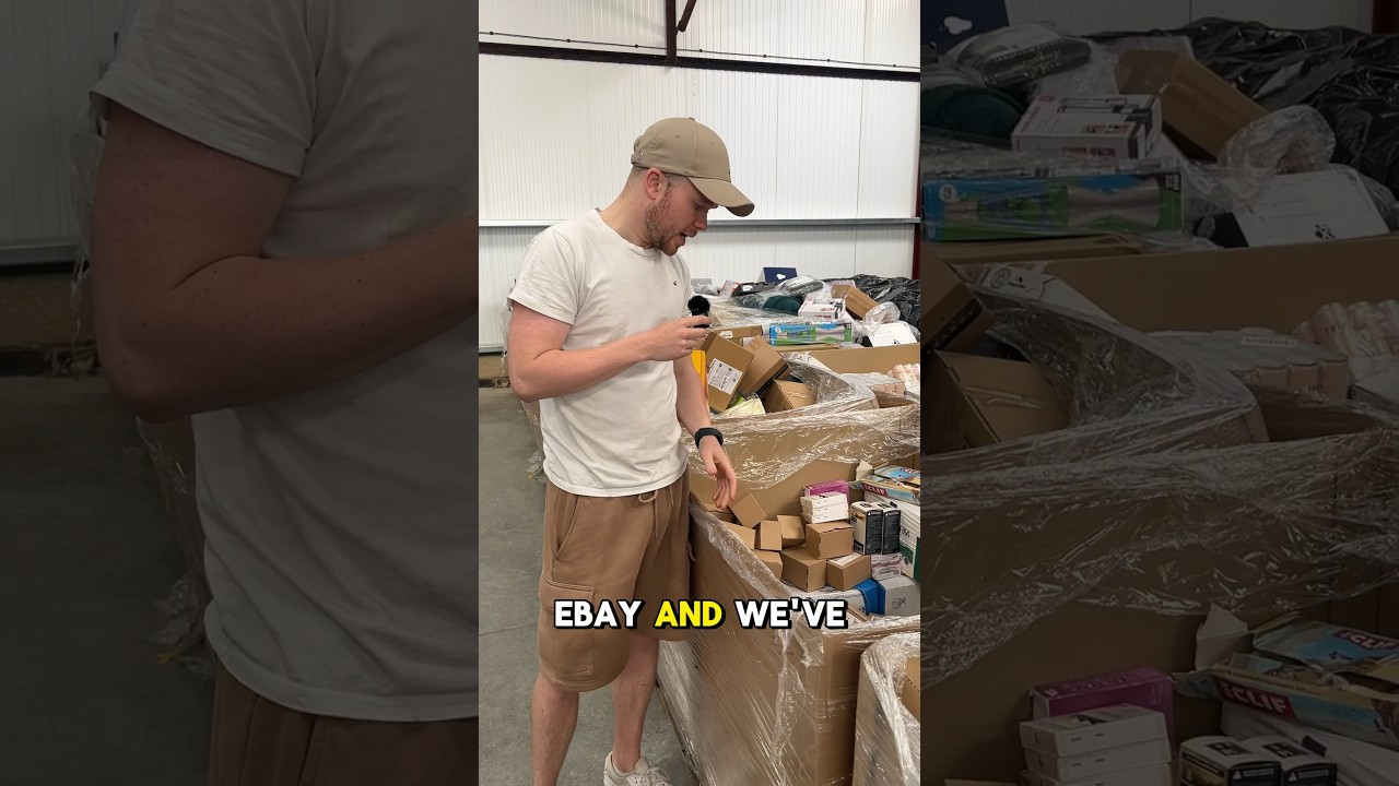 Take a look at these amazon Loquidation Pallets with me 😱 