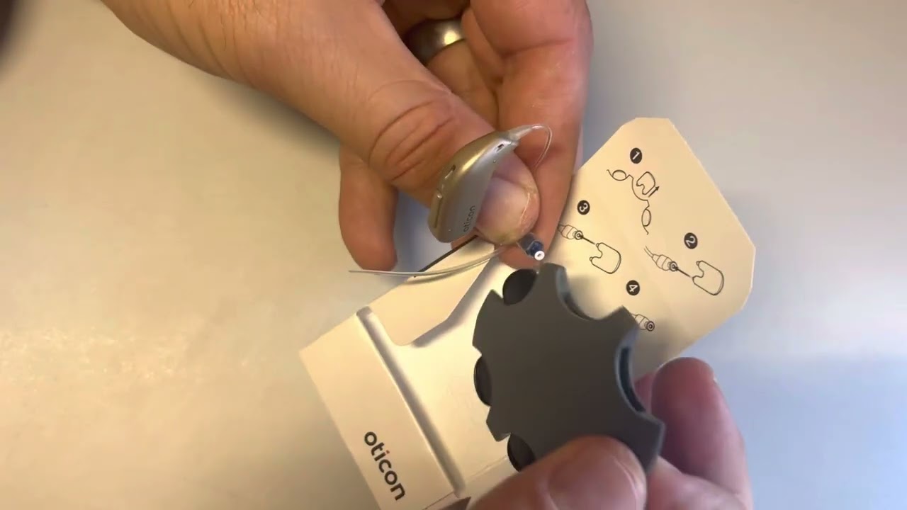 How to clean/change wax filter on Oticon More miniRITE hearing aid