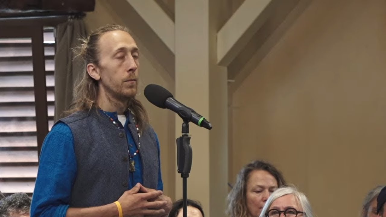 Nella ricerca del Sé, il ricercatore perde se stesso mentre scopre quello che sta cercando