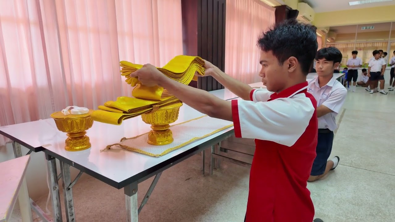 โครงการอบรมนักเรียน ผู้ปฏิบัติพิธีบำเพ็ญกุศล 100 วัน