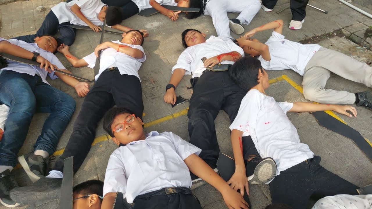 TEATRIKAL MEMPERINGATI HARI PAHLAWAN 10 NOVEMBER | SDN PAKIS 8 SURABAYA