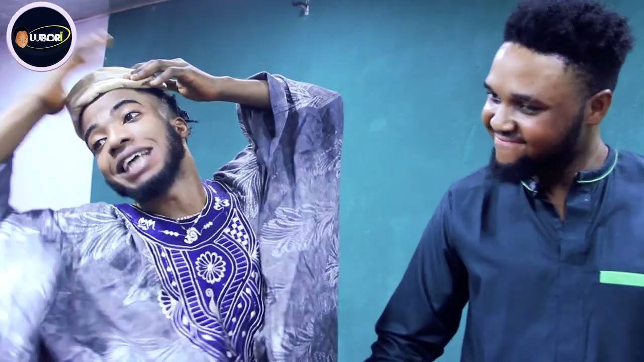 POLITICAL GIMMICKS: SEE HOW POLITICIANS LURE PEOPLE TO VOTE FOR THEM. PART 1
