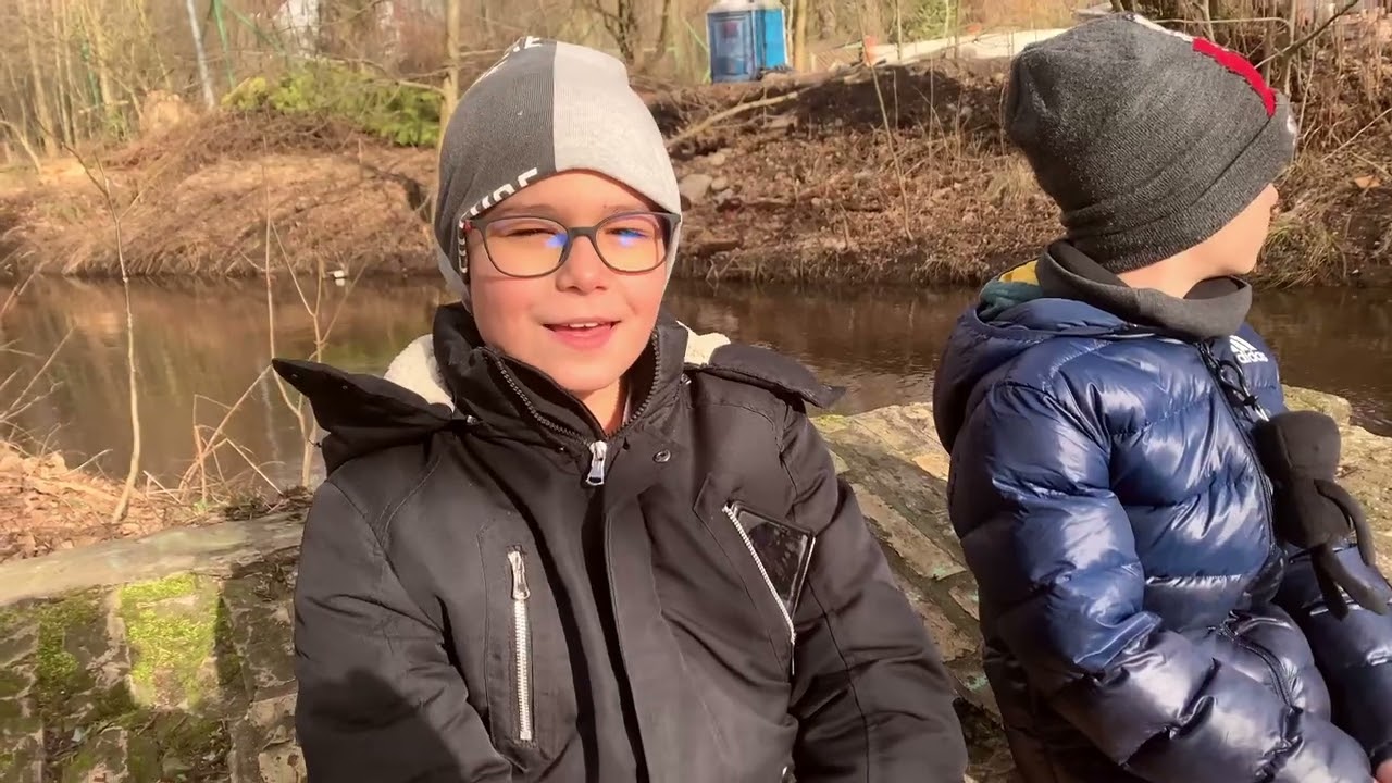 EMIL & LUKASZ - CZESC JAK SIE MASZ ||| M.WINKSZNO