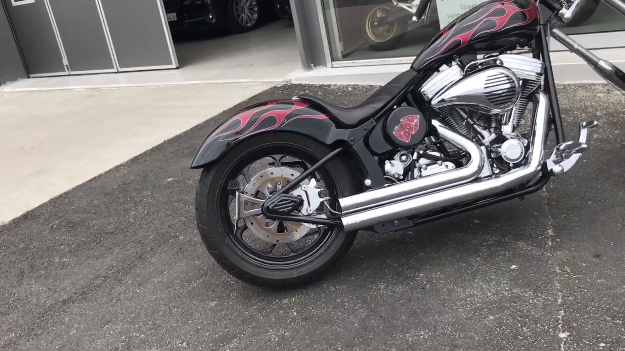 Demonstration Harley-Davidson unique custom Chopper Moheda Rew Tech