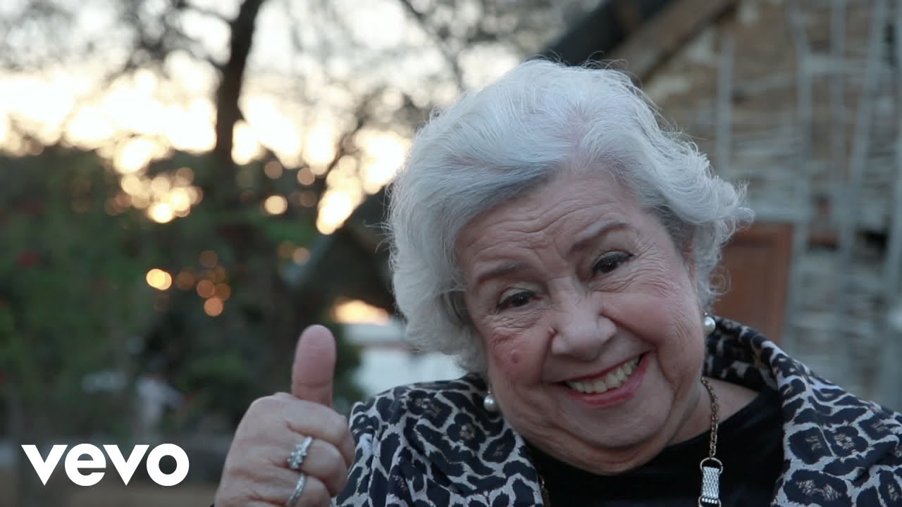 Los Nietos De Terán, La Abuela Irma Silva - Limón Claveteado
