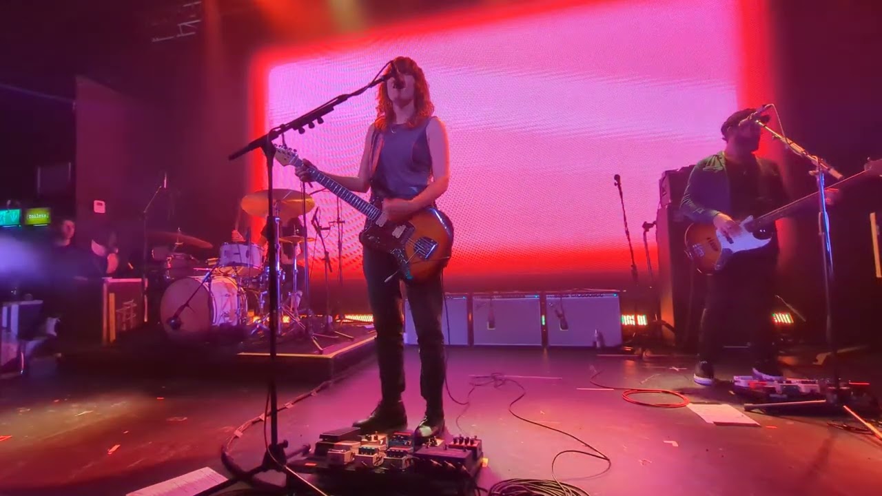 Courtney Barnett - Lance Jr [Live at Arts Club, 19/06/2024]