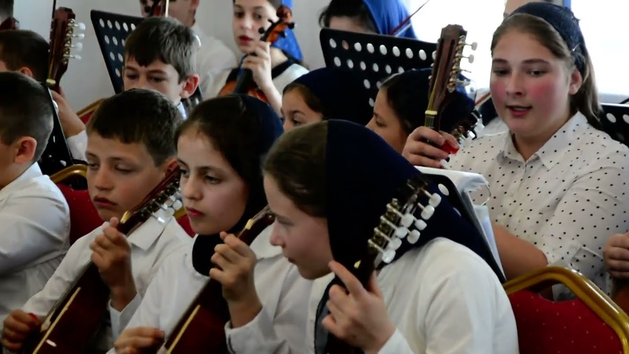 Orchestra Bisericii Betania Dobra - Cum dorește un cerb izvor de apă