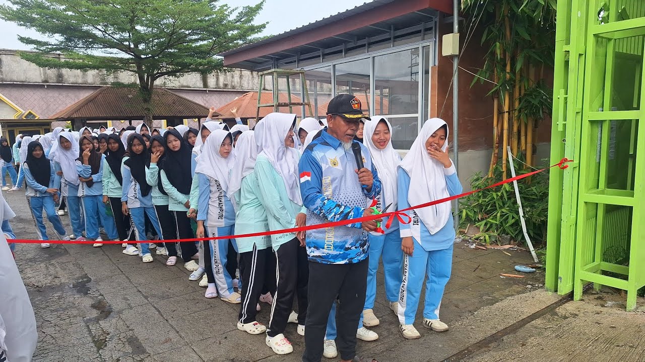 Jalan Sehat Santriwati Nurul Haramain 2026 part 3 @sarjuliadinh6931 