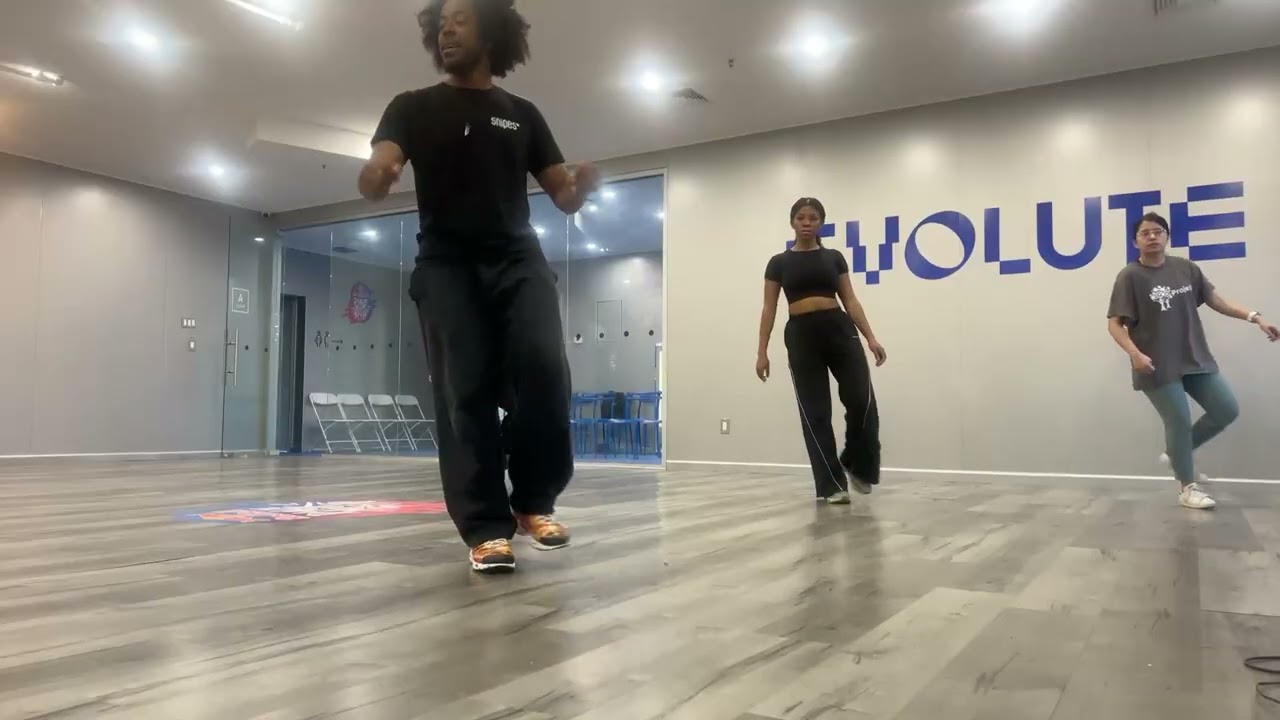 Evolute House Dance Class 3/1/26