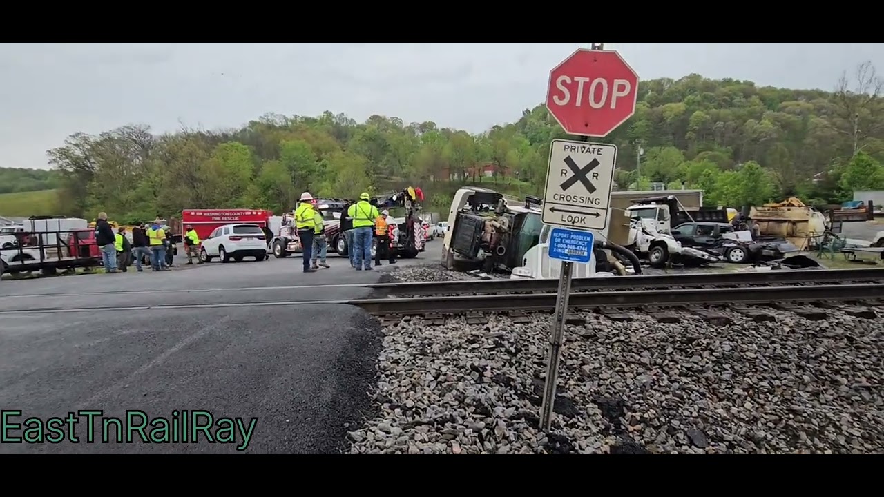 Norfolk Southern 13Z hits a  large vacuum truck, and it destroyed several other vehicles. MP 402.
