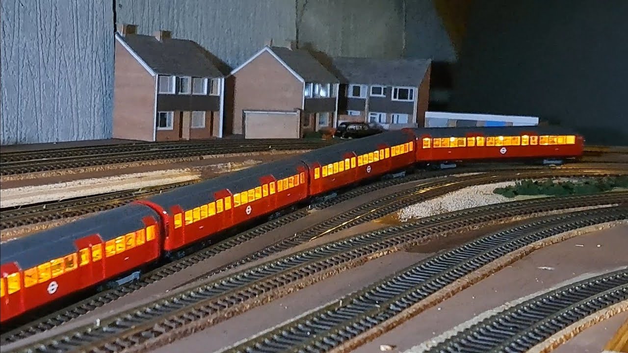 Further wiring up of Underground lines for 3 Bridges layout