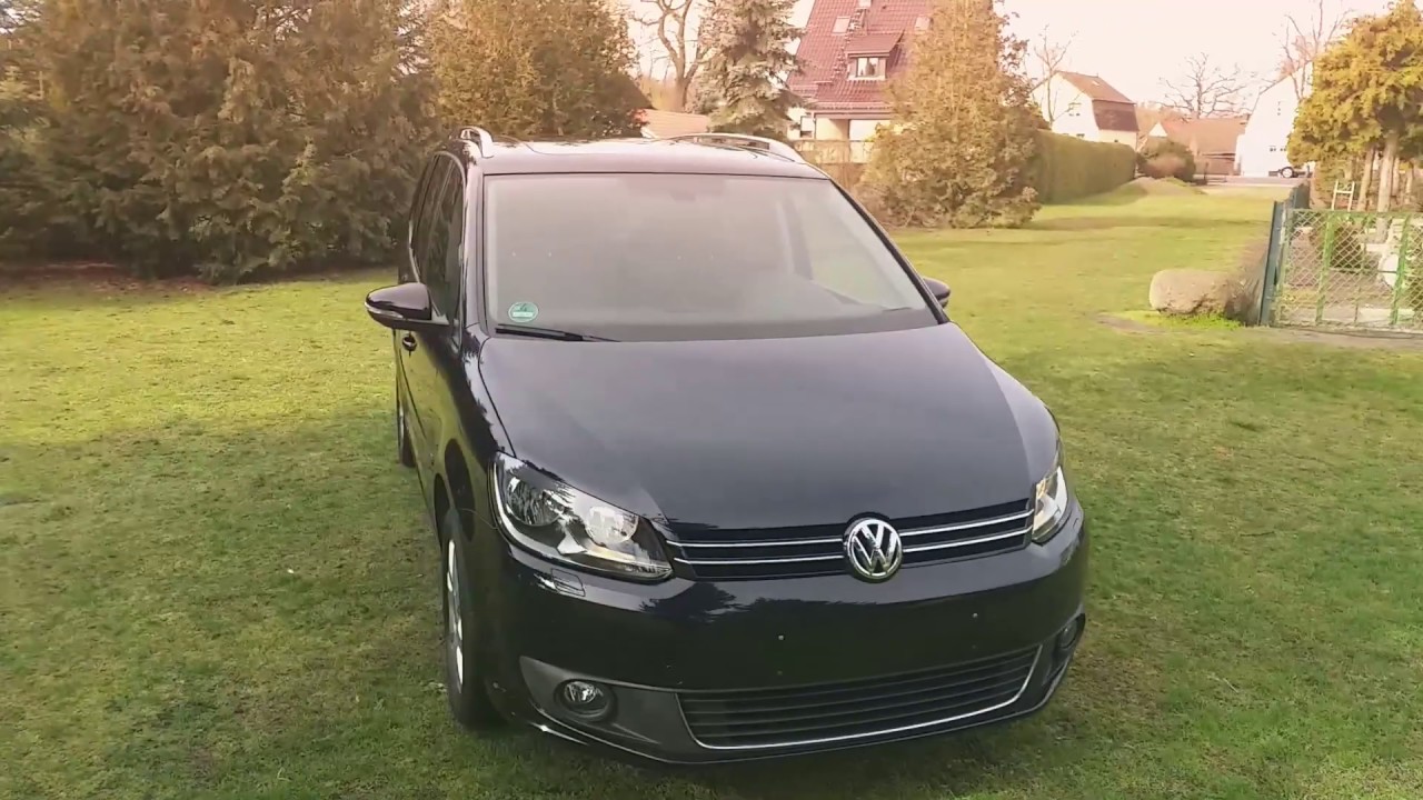 VW Touran BlackMagic 40h Detailing