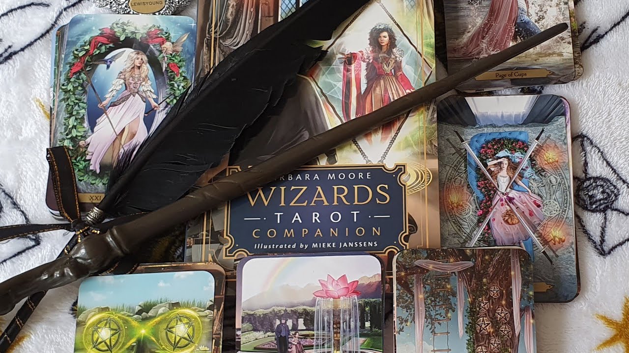 🌟 WIZARDS TAROT🌟 de Barbara Moore et Mieke Janssens Review