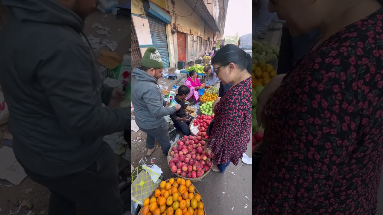 Wholesale fruit market on Sunday in Margao, Goa