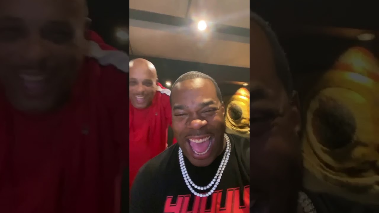 Busta Rhymes CLOWNS T.I. за то, что уклонился от него на VERZUZ