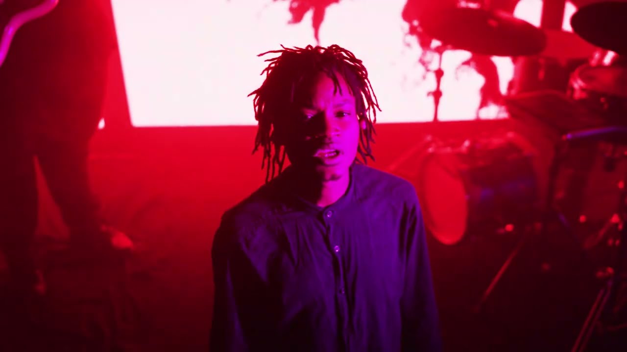 TIVANE - Almonies (Official Music Video)