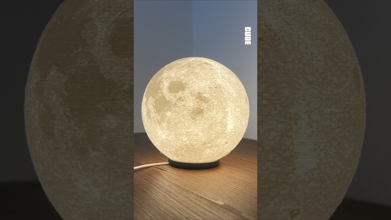 3D Printed Moon Lamp