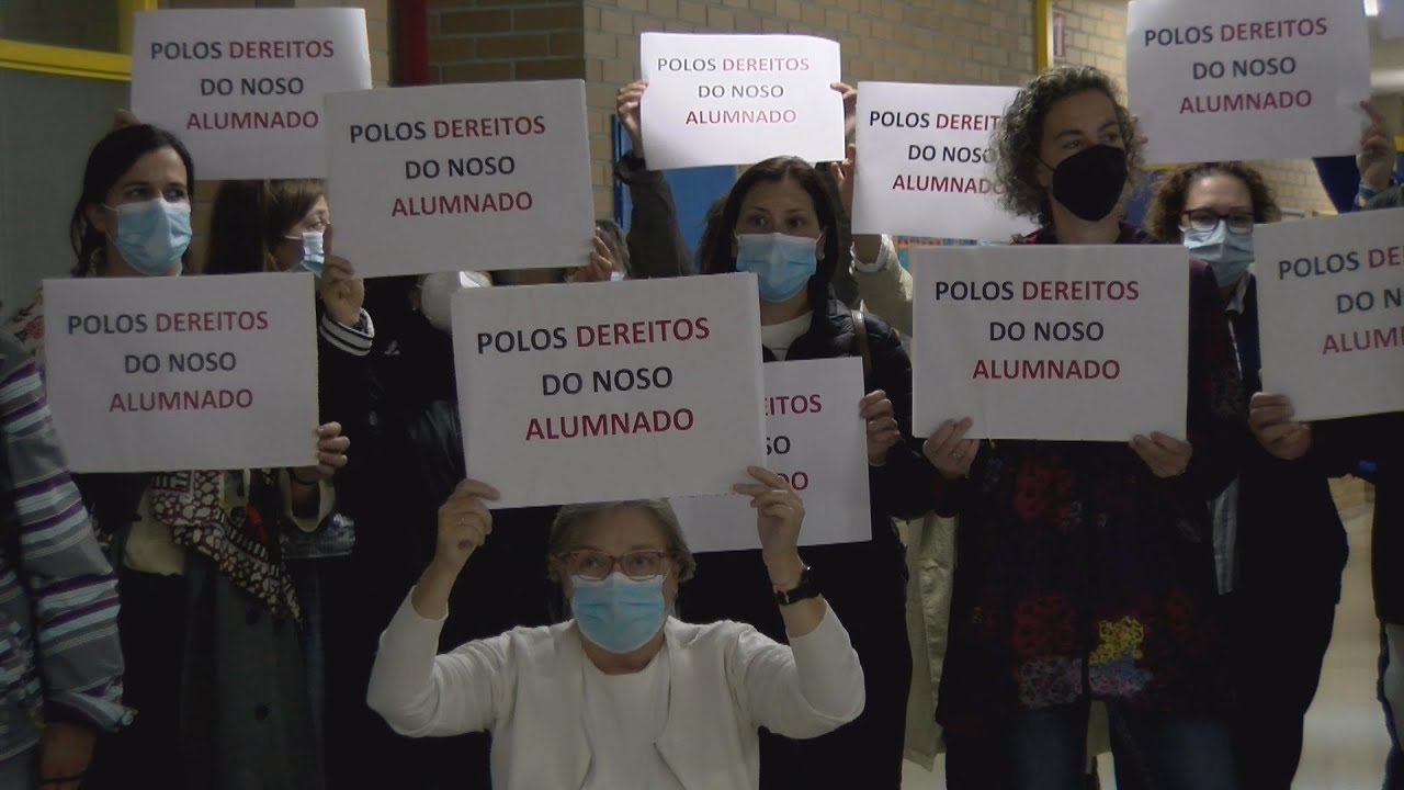 O instituto de Poio mobilízase ante a falta de profe de xeografía e historia