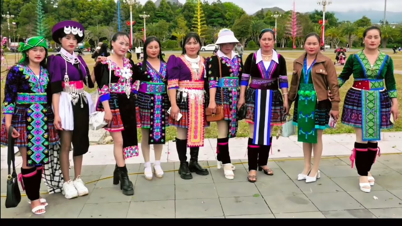 Npawg lem thiab pog vam khwb hu nkauj  ( ntawm tuam yov khawv) lai châu 