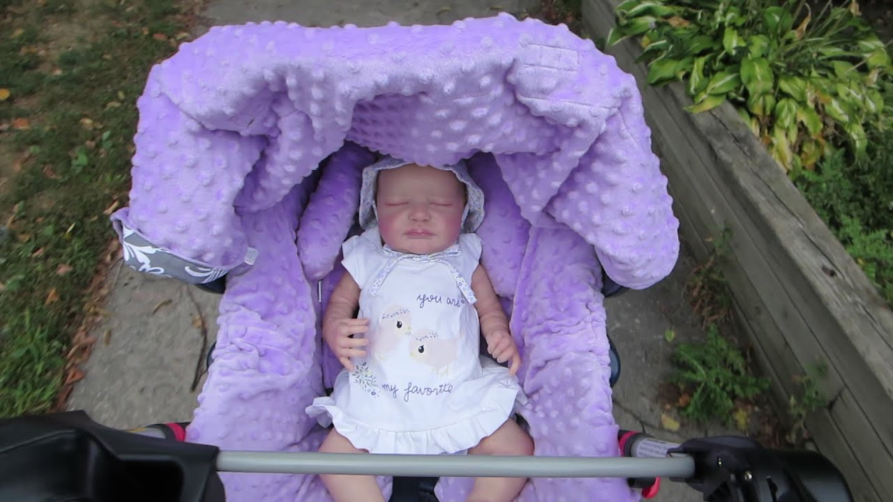 Reborn Baby Hayley's 1st Outing - Doll Break Ep. 300