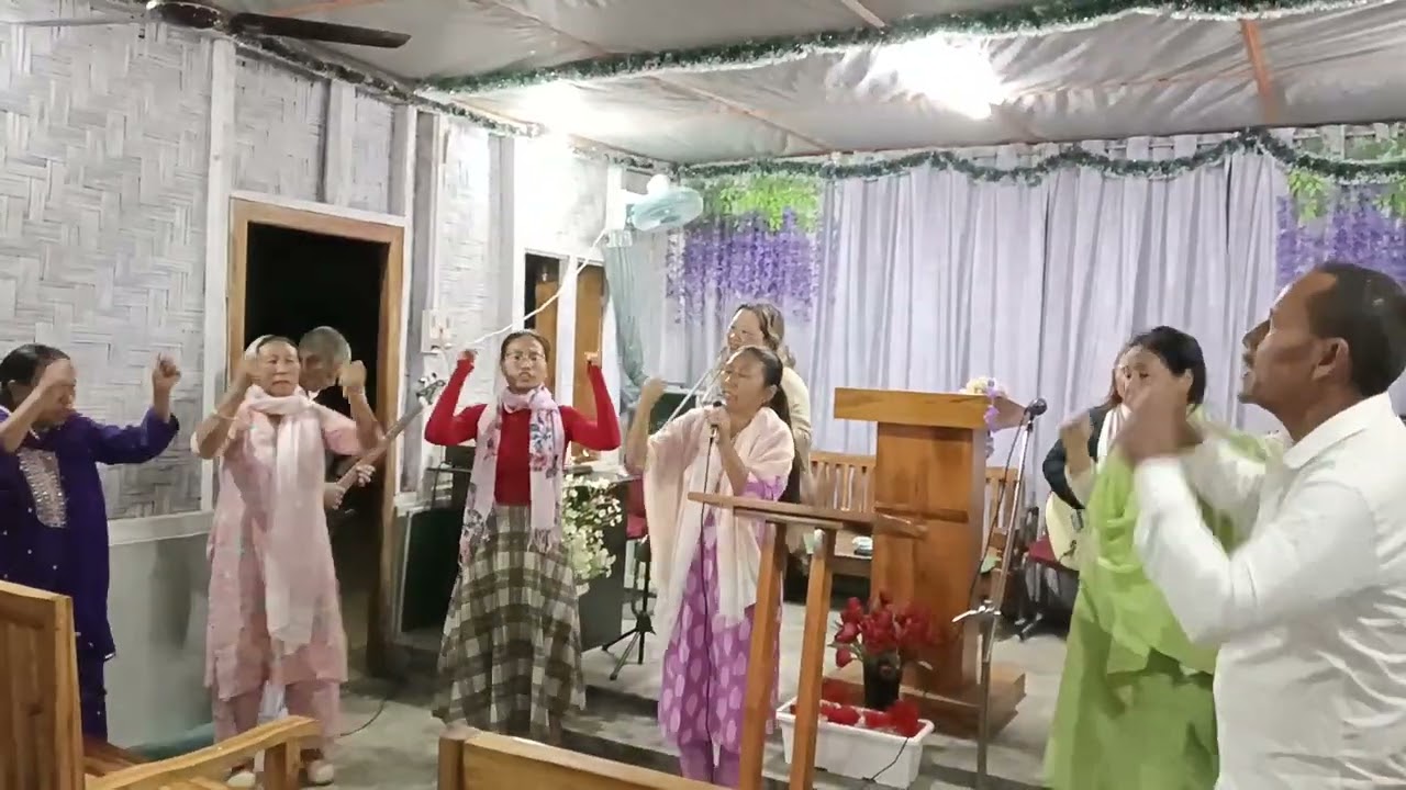 Praise and worship team in wochan 