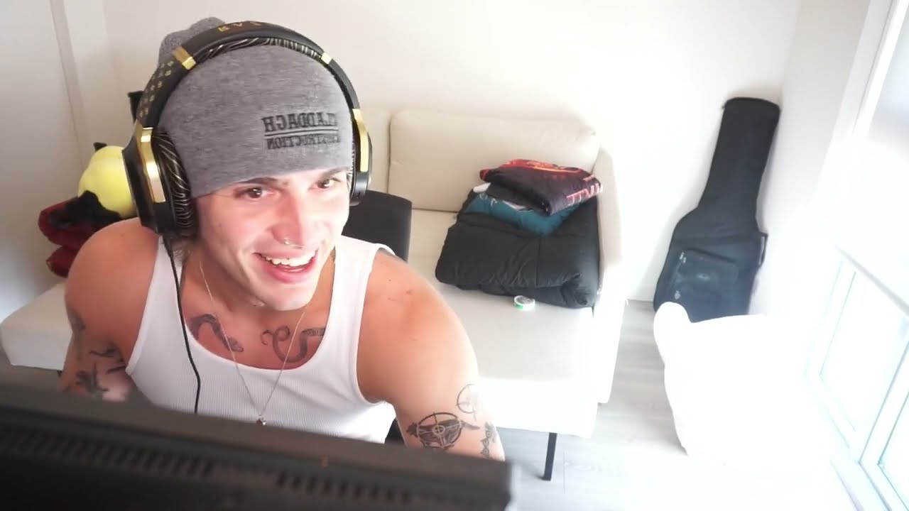 Vinnie Hacker 25th July 2024 feat. Larray & Chase Keith Twitch Stream