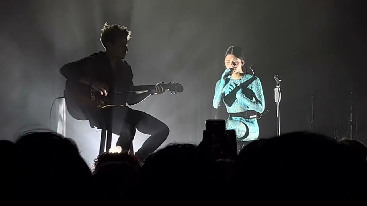 Nessa Barrett “American Jesus” acoustic - LIVE in Los Angeles