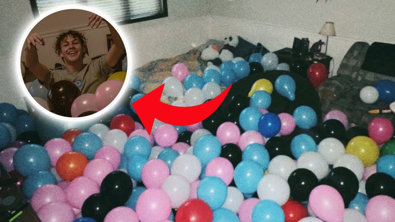 I FILLED MY BESTFRIENDS ROOM WITH BALLOONS...